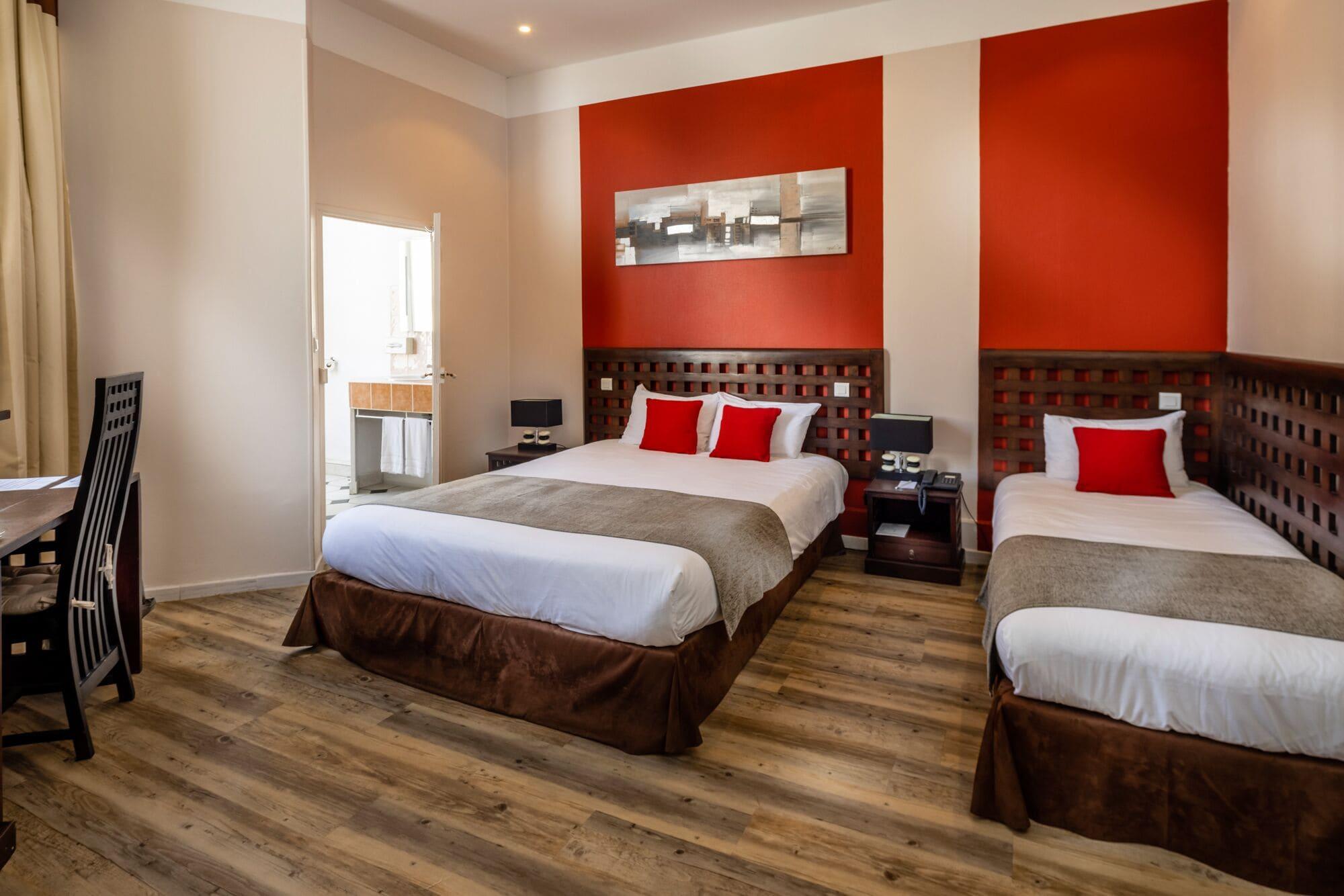 Best Western Le Comtadin Carpentras Esterno foto