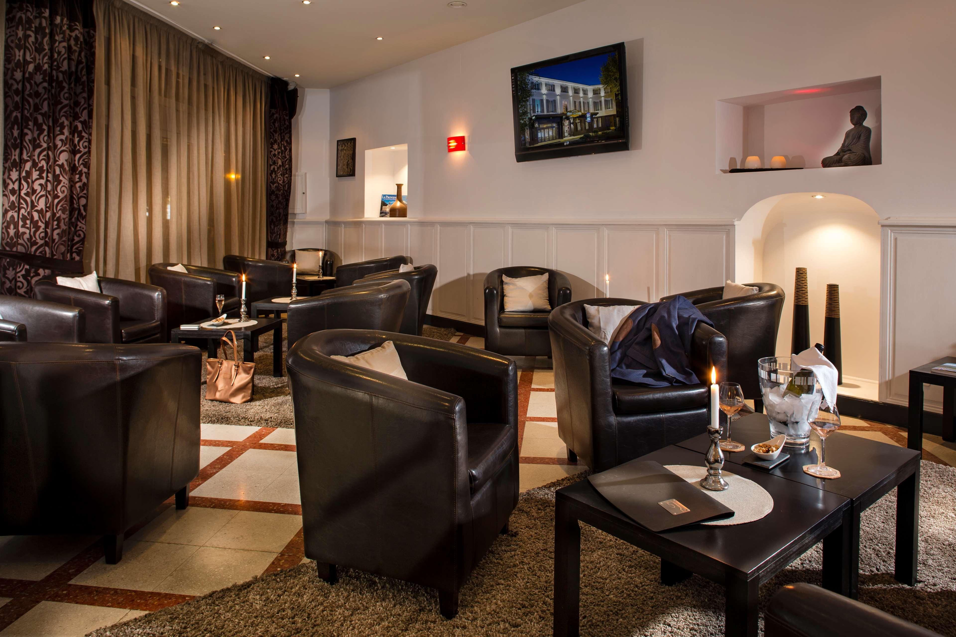 Best Western Le Comtadin Carpentras Esterno foto